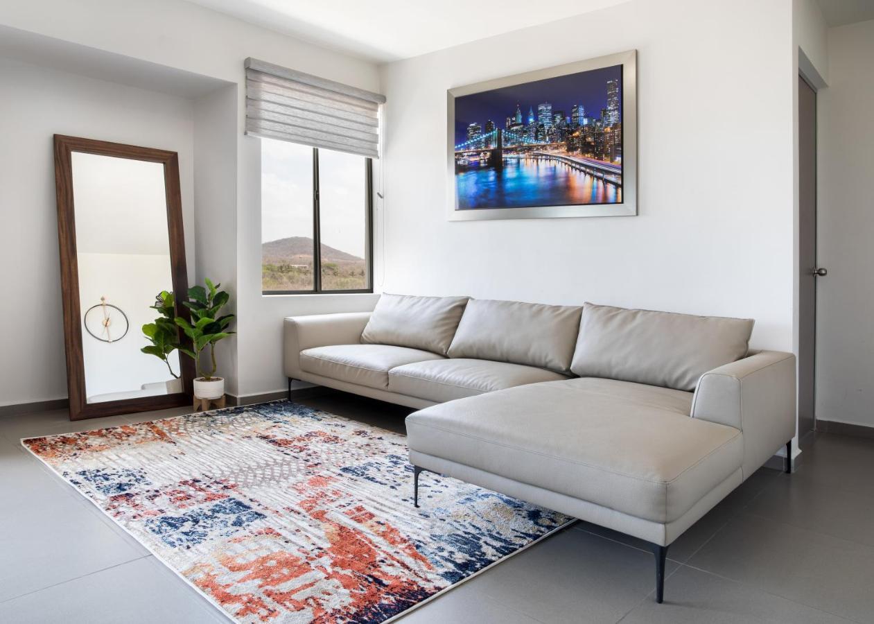 Spacious 2 Bedroom Apartment With Beautiful Sunset 마사틀란 외부 사진